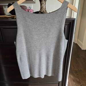 Bloomingdales NOW wool Sleeveless Sweater, SZ LARGE, GRAY